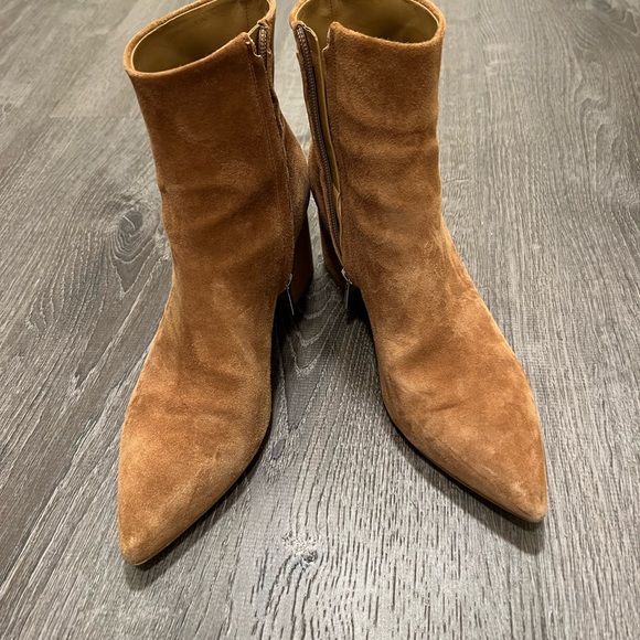 Jarli Pointy Toe Ankle Booties Marc Fisher Ltd.in Brown Suede size 8 - Picture 10 of 11